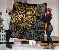 Samoa Polynesian Premium Quilt - Gold Turtle Flowing - Polynesian Pride