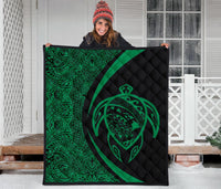 Hawaii Turtle Map Polynesian Premium Quilt - Green - Circle Style - Polynesian Pride