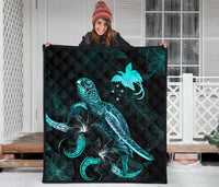 Papua New Guinea Polynesian Premium Quilt - Turtle With Blooming Hibiscus Turquoise - Polynesian Pride