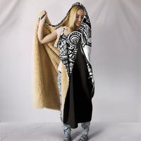 Kanaka Map Polynesian Hooded Blanket - White - Armor Style - Polynesian Pride