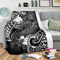 Papua New Guinea Premium Blanket - White Shark Polynesian Tattoo - Polynesian Pride