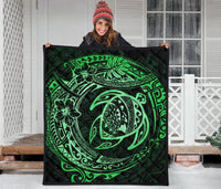 Hawaiian Turtle Polynesian Green Premium Quilt - Polynesian Pride