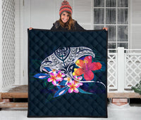 Polynesian Premium Quilt - Manta Ray And Hibiscus - Polynesian Pride