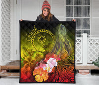 Chuuk Premium Quilt - Humpback Whale with Tropical Flowers (Yellow) - Polynesian Pride