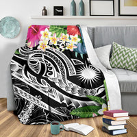 Marshall Islands Polynesian Premium Blanket - Summer Plumeria (Black) - Polynesian Pride