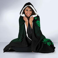 Hawaii Hibiscus Banzai Surfing Hooded Blanket Green - Polynesian Pride