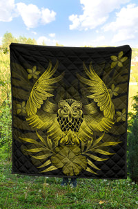 Hawaii Owl Hibiscus Plumeria Premium Quilt - Yellow - Polynesian Pride