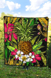 Hawaii Tropical Flowers Pineapple Premium Quilt - Polynesian Pride