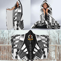 Vanuatu Hooded Blanket - Polynesian Tattoo Black - Polynesian Pride