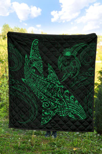 Polynesian Quilt - Polynesian Green Shark Warrior Tattoo - Polynesian Pride