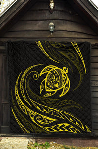 Hawaii Turtle Premium Quilt - Yellow - Frida Style - Polynesian Pride