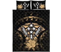 Kosrae Polynesian Quilt Bed Set Hibiscus Gold - Polynesian Pride