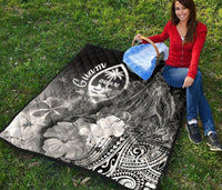 Guam Premium Quilt - Humpback Whale with Tropical Flowers (White) - Polynesian Pride