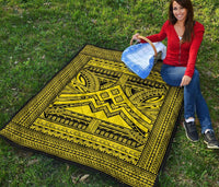 Hawaii Polynesian Mauna Kea Premium Quilt Yellow - Polynesian Pride