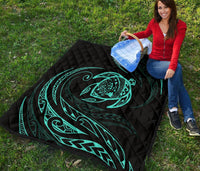 Hawaii Turtle Premium Quilt - Turquoise - Frida Style - Polynesian Pride