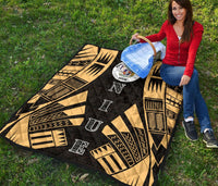 Niue Premium Quilt - Niue Seal Polynesian Gold Tattoo - Polynesian Pride