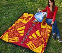 Kiribati Premium Quilt - Kiribati Coat Of Arms Polynesian Yellow Tattoo - Polynesian Pride