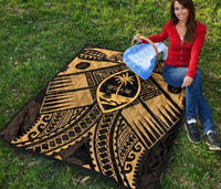 Guam Polynesian Premium Quilt - Guam Gold Seal with Polynesian Tattoo - Polynesian Pride