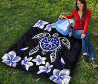 Hawaiian Icon Blue Turtle Plumeria Quilt - Polynesian Pride
