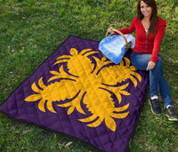 Hawaiian Premium Quilt Royal Pattern - Purple And Gold - A2 Style - Polynesian Pride