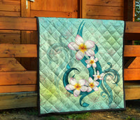 Hawaii Plumeria Premium Quilt - Polynesian Pride
