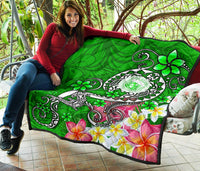Hawaii Polynesian Premium Quilt - Hawaii Seal With Turtle Plumeria (Green) - Polynesian Pride