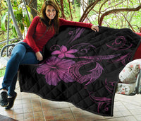 Hawaii Fish Hook Hibiscus Premium Quilt Pink - Polynesian Pride