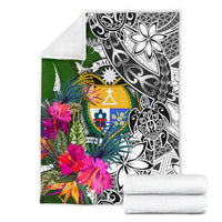 Nauru Premium Blanket White - Turtle Plumeria Banana Leaf Crest - Polynesian Pride