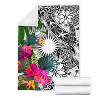 Marshall Islands Premium Blanket White - Turtle Plumeria Banana Leaf - Polynesian Pride