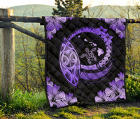 Hawaii Hibiscus Map Hidden Polynesian Purple Premium Quilt - Polynesian Pride