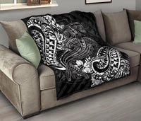 Polynesian Premium Quilt - White Shark Polynesian Tattoo - Polynesian Pride