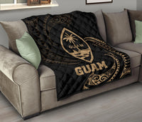 Guam Polynesian Premium Quilt - Gold Tribal Wave - Polynesian Pride