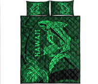 hawaii-shark-and-turtle-quilt-bed-set-with-green-kakau