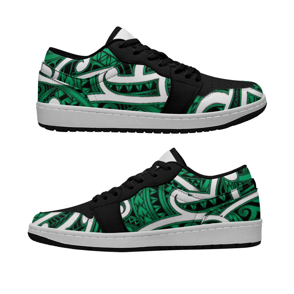 Aotearoa Maori Kowhaiwhai Low Sneakers Kakariki Puhoro and Patiki LT9 Green - Polynesian Pride