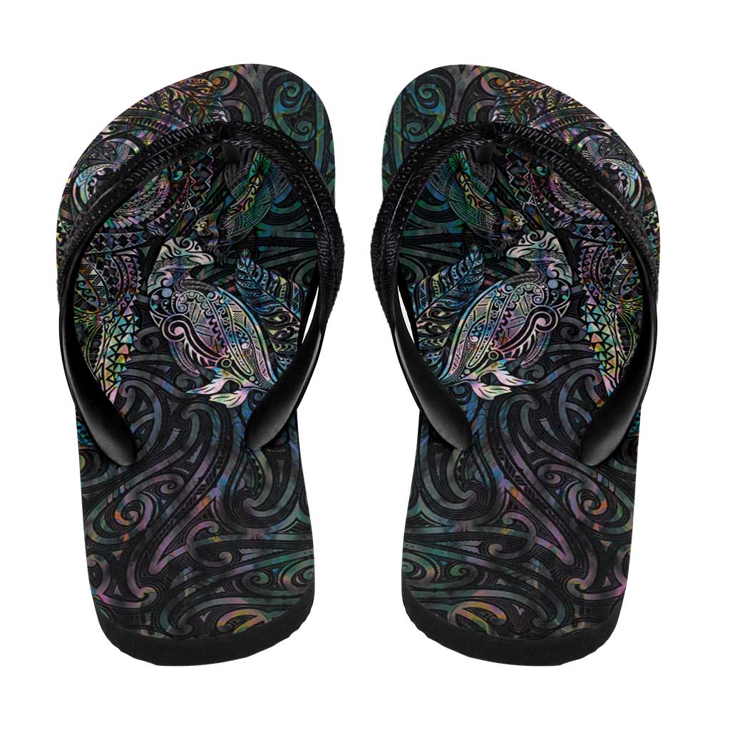 Aotearoa Moko Tribal Tattoo Flip Flops New Zealand Maori Penguin and Fantail Paua Shell Style LT03 - Polynesian Pride