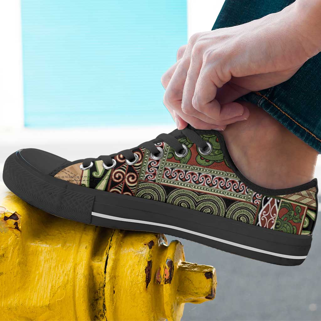 Beige Aotearoa Kowhaiwhai Pattern Low Top Shoes NZ Maori Quilt Style LT14 - Polynesian Pride