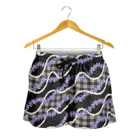 Black Hawaii Palaka Honohono Pikake Shorts for Women Hawaiian Orchid Lei Polynesian Pattern - Polynesian Pride