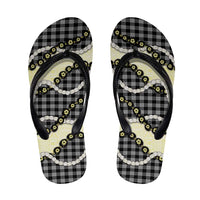 Black Palaka Hawaii Flip Flops Kukui Nut Pikake Lei Hawaiian Tapa Pattern - Polynesian Pride