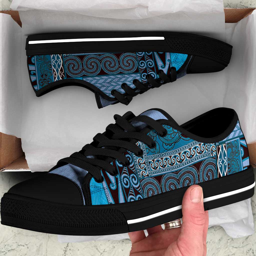 Blue Aotearoa Kowhaiwhai Pattern Low Top Shoes NZ Maori Quilt Style - Polynesian Pride