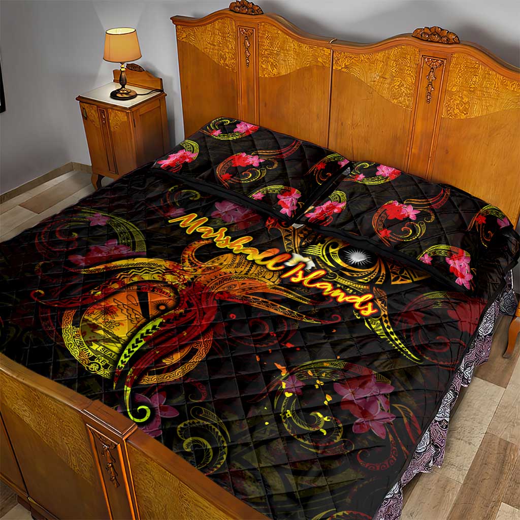 Marshall Islands Quilt Bed Set Octopus Plumeria Polynesian Tattoo DT02 - Polynesian Pride