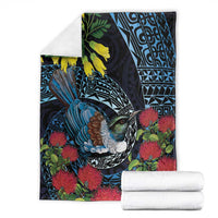 New Zealand Tui Bird Blanket Maori Koru Mix Pohutukawa