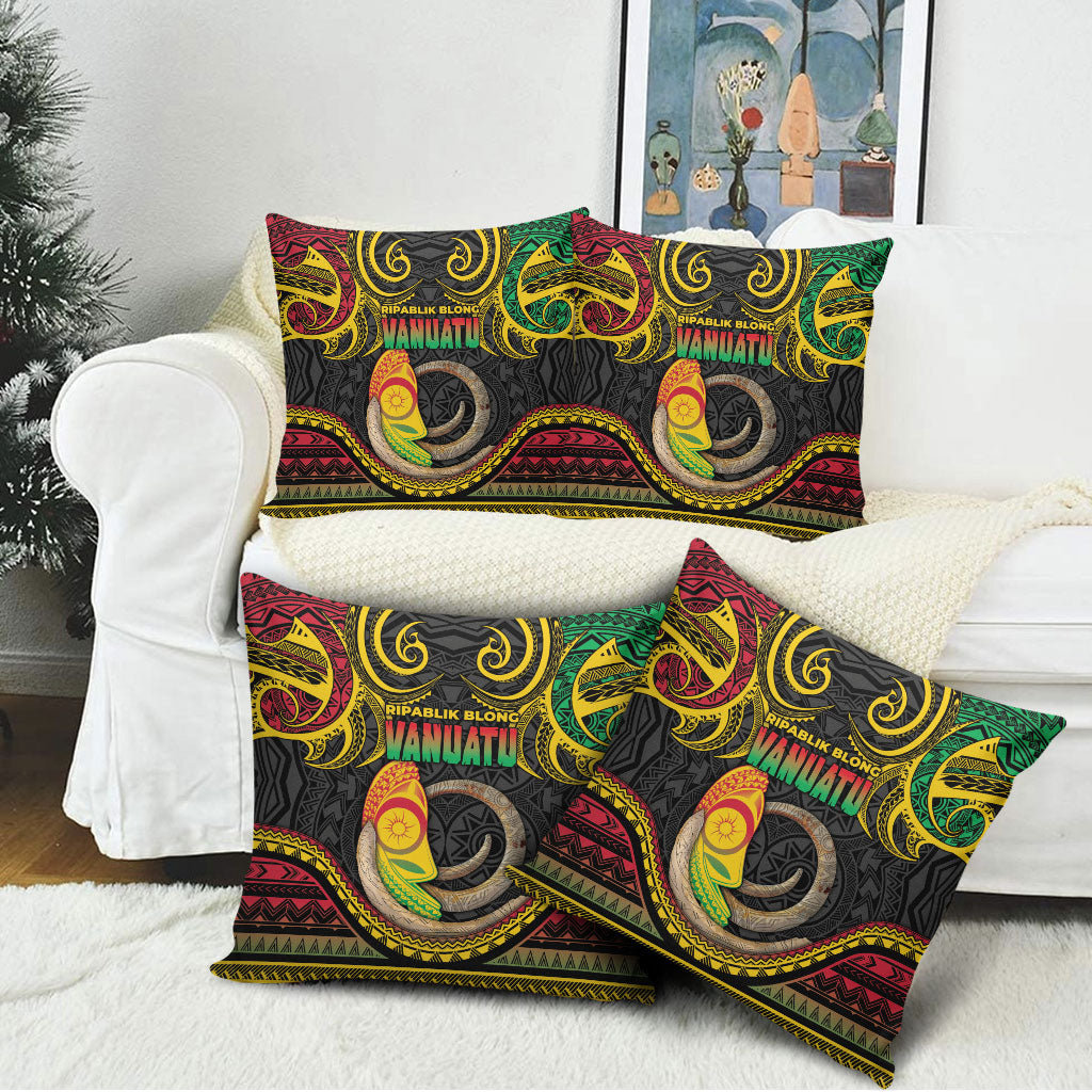 Vanuatu Language Week Pillow Cover Boar Tusk Warrior Tribal Floral Pattern
