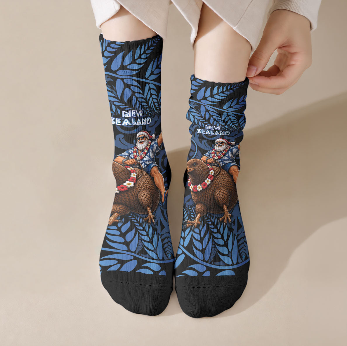 New Zealand Christmas Crew Socks Santa Riding Kiwi Bird Silver Fern DT05 Crew Socks Navy - Polynesian Pride