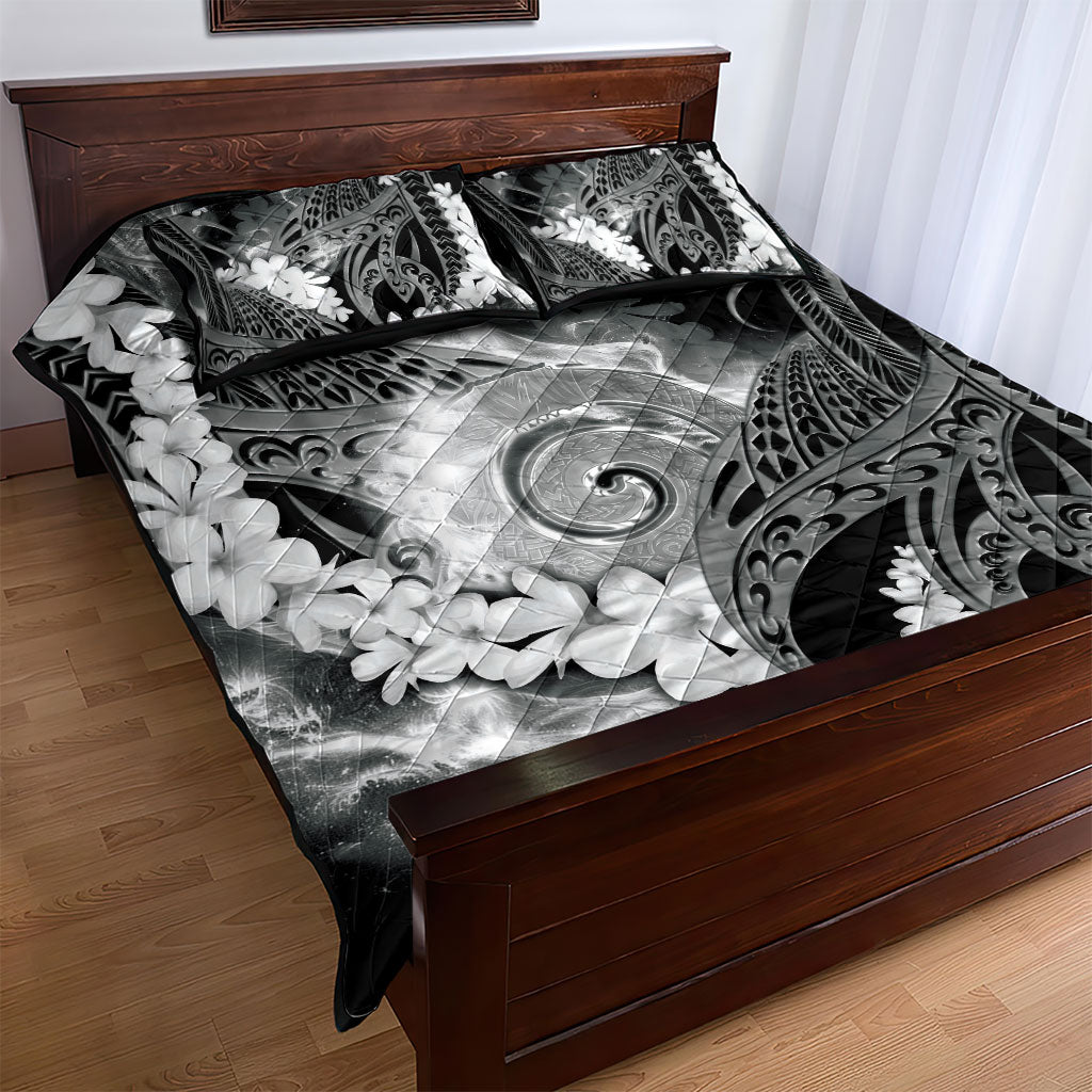 Piko Hawaiian Quilt Bed Set Monochrome Galaxy Spiral Plumeria Tribal Patterns