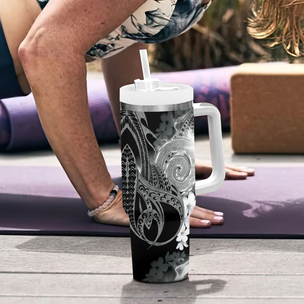 Piko Hawaiian Tumbler With Handle Monochrome Galaxy Spiral Plumeria Tribal Patterns