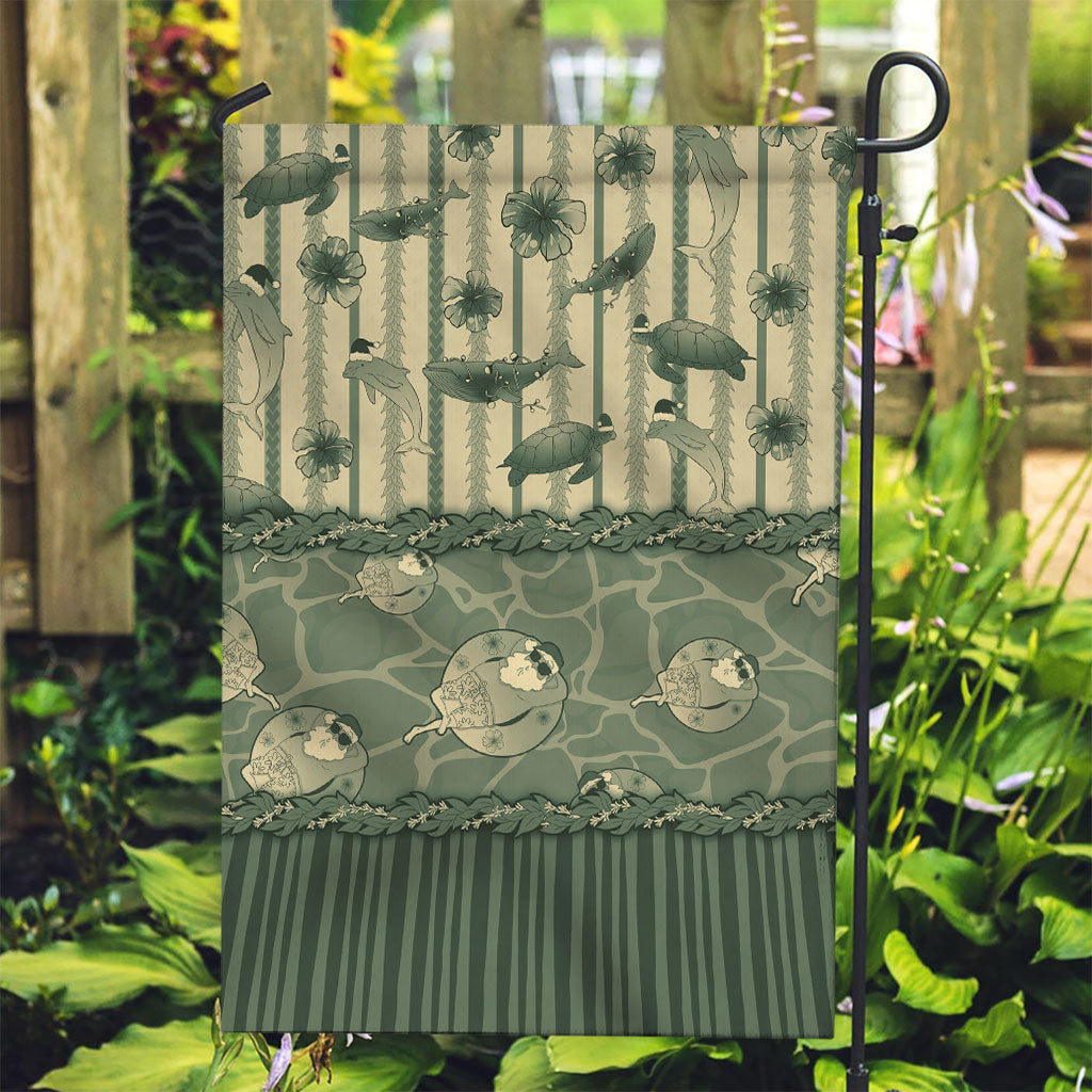 Hawaii Christmas In July Garden Flag Olive Green Mele Kalikimaka Sea Animals DT05 Garden Flag Green - Polynesian Pride