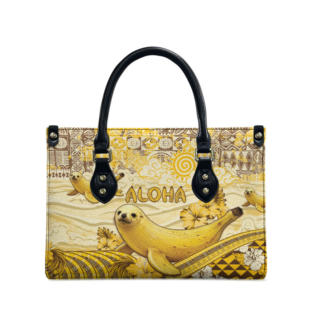 Hawaii Banana Seal Leather Bag Ilio Holo I Ka Uaua Aloha DT05 - Polynesian Pride