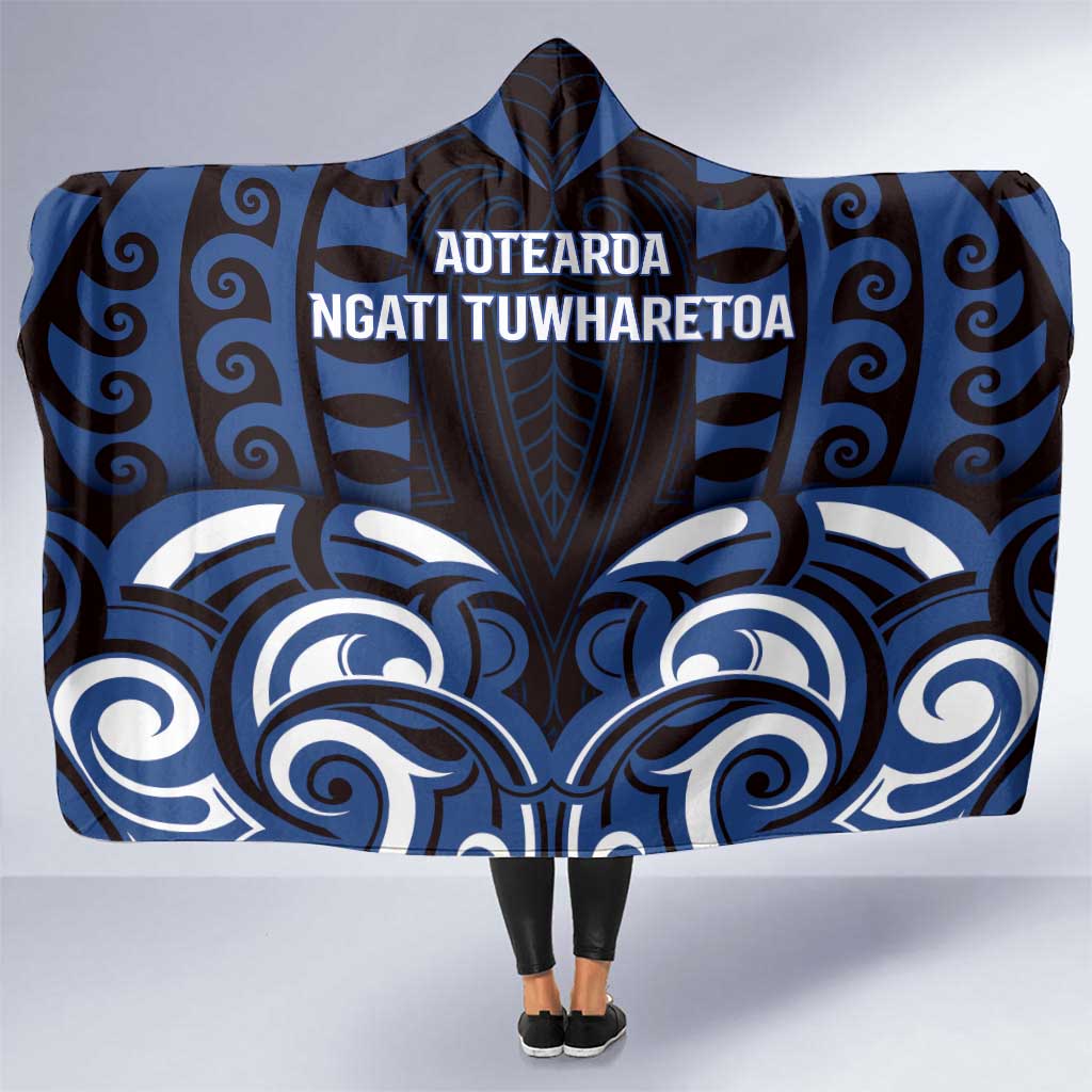 Aotearoa Ngati Tuwharetoa Hooded Blanket Maori Pattern New Zealand DT05 One Size Navy - Polynesian Pride