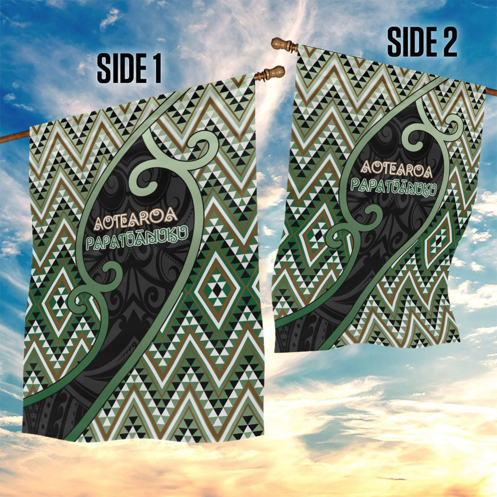 Aotearoa Atua Papatuanuku Garden Flag Earth Mother Father Koru Patterns DT05 - Polynesian Pride