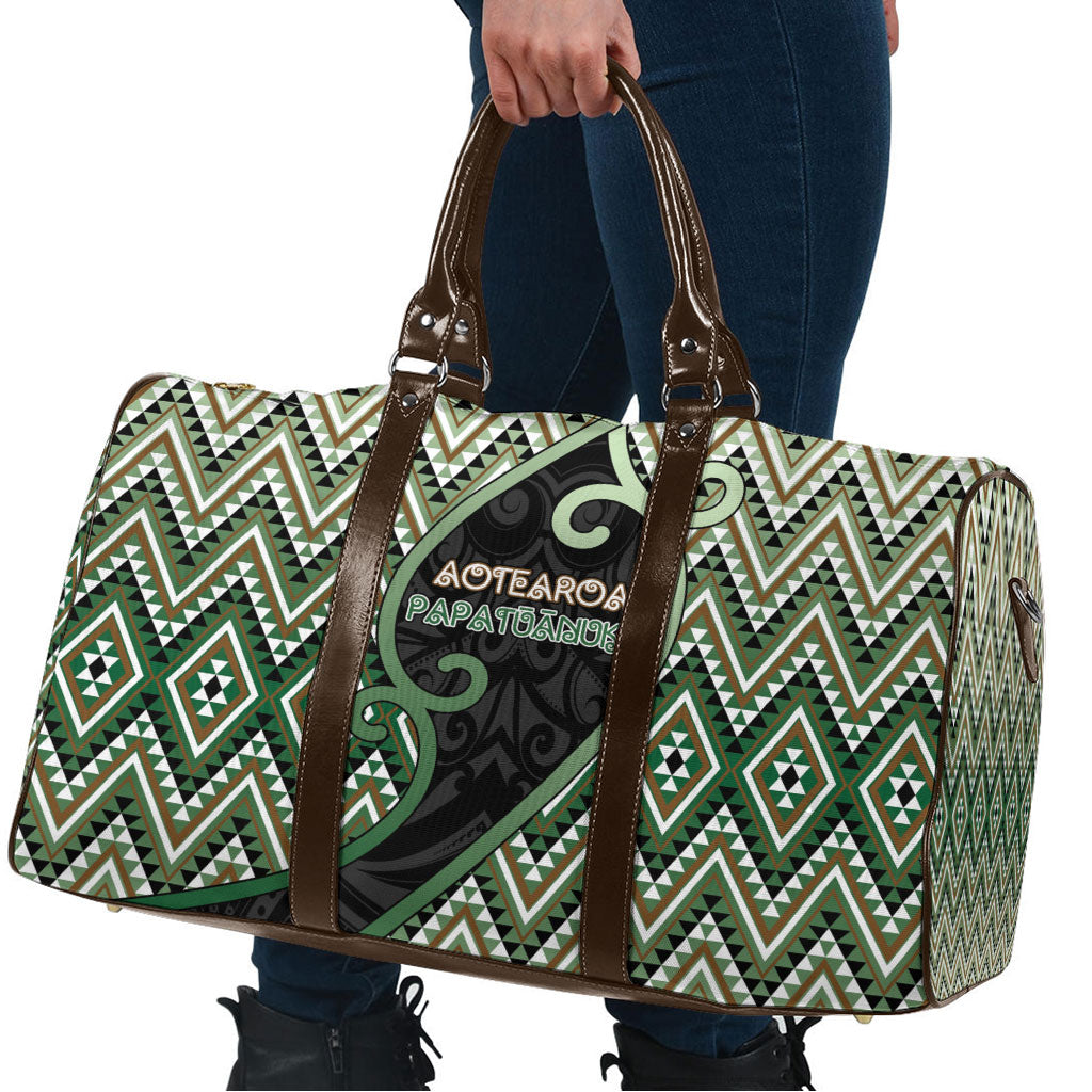Aotearoa Atua Papatuanuku Travel Bag Earth Mother Father Koru Patterns DT05 - Polynesian Pride